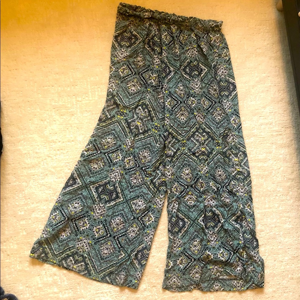 Wide leg casual pants